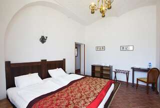 Отель Pałac Wiechlice Szprotawa Двухместный номер с 1 кроватью или 2 отдельными кроватями-3