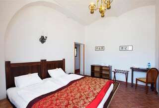 Отель Pałac Wiechlice Szprotawa Двухместный номер с 1 кроватью или 2 отдельными кроватями-8